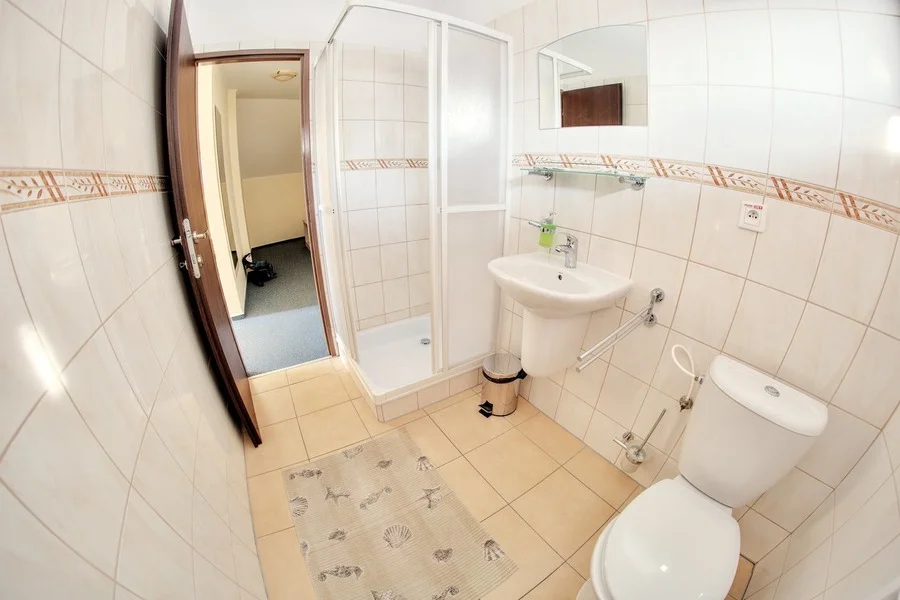 Kúpeľňa v izbe penziónu Solisko
